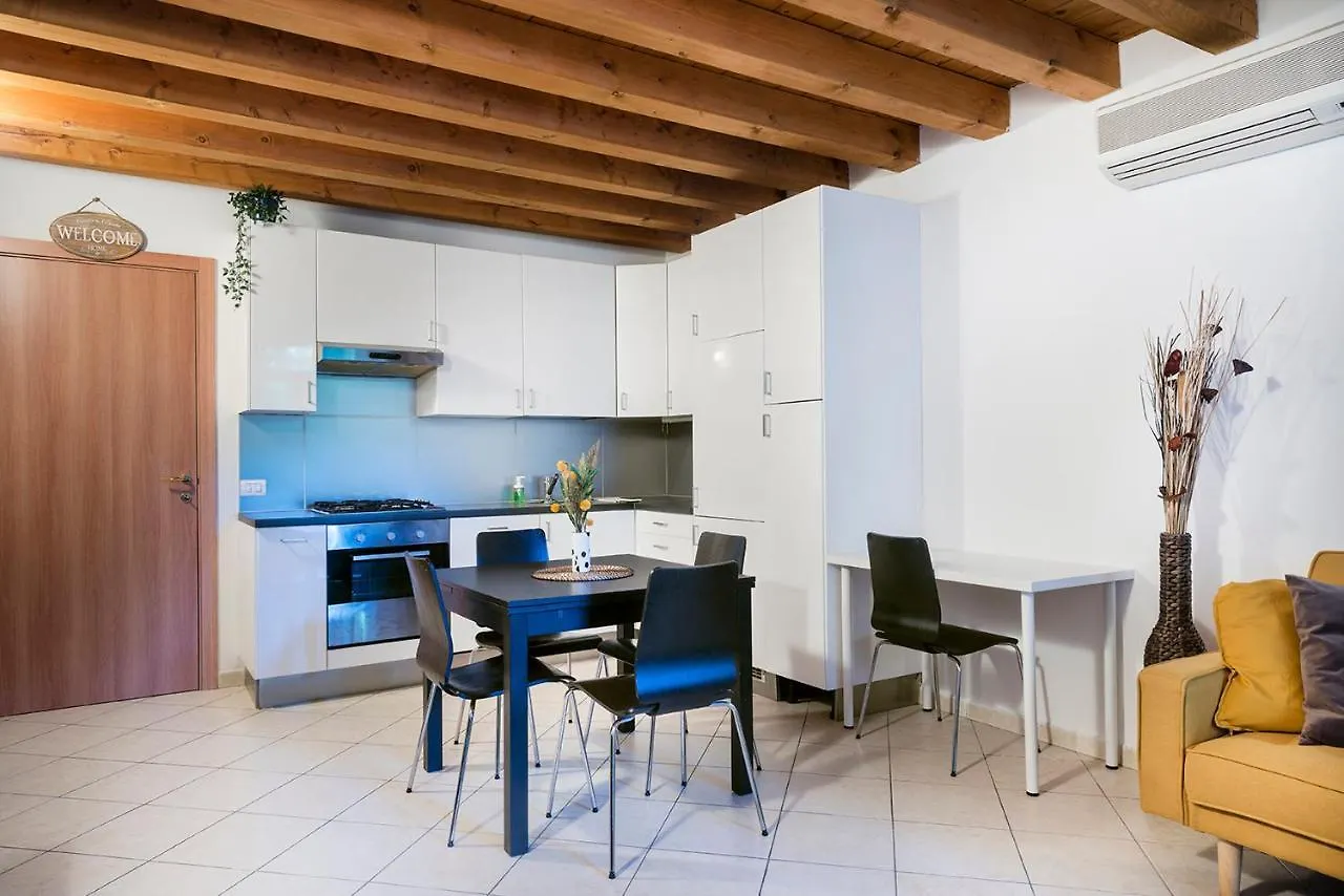 Apartamento Duplex2 At The Entrance Of Venice, Cozy And Relax Italia